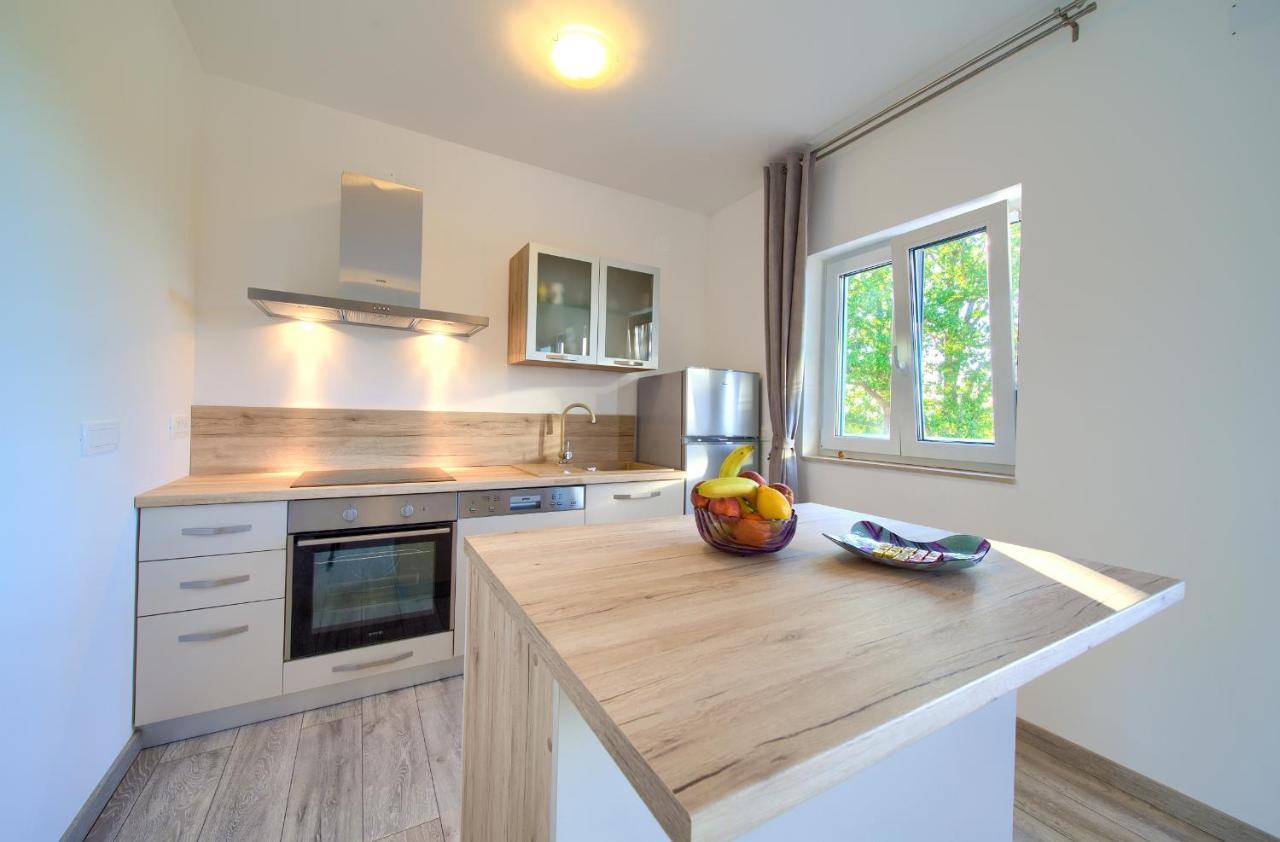 Vila Vista Malinska Bagian luar foto